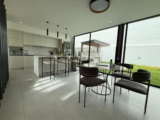 A Estrenar Casa con Vista y Jardín — imagen 2