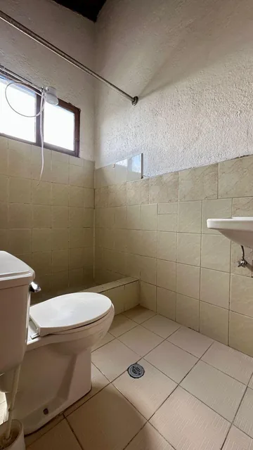 Sangolqui, Casa Rentera en Venta con 2 Dep, 1 Suite — imagen 5