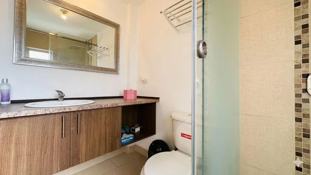 Conjunto Alcázar de Segovia Alangasí | Valle de Los Chillos Casa en Venta — imagen 2