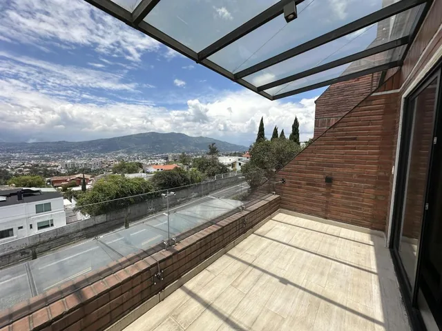 Casa en Venta Cumbaya, Miravalle — imagen 2