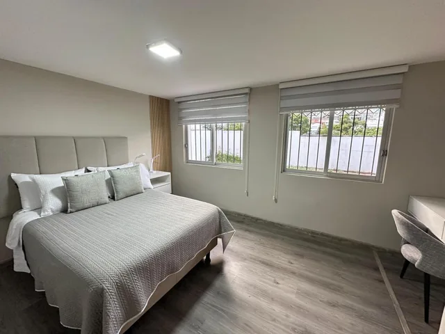 Casa Comercial Sobre Av Interociánica — imagen 3
