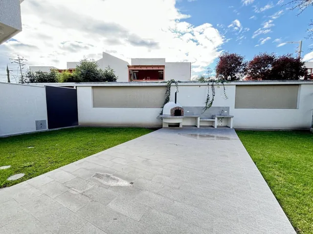Casa en Cumbaya de Venta por Estrenar — imagen 5