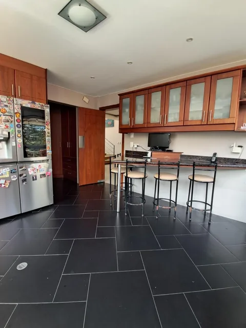 Vendo Casa Tacurí Nayón Urbanización — imagen 2