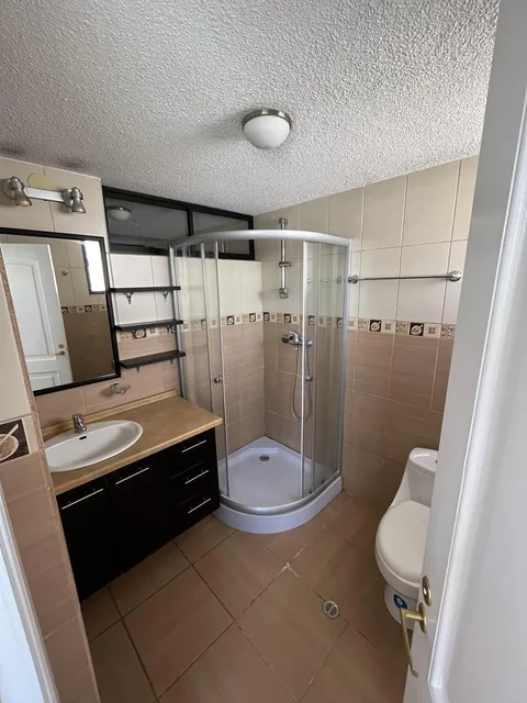 Casa en Venta, Esquinera, Dos Departamentos Totalmente Independientes. Sector El Batán Pr — imagen 2
