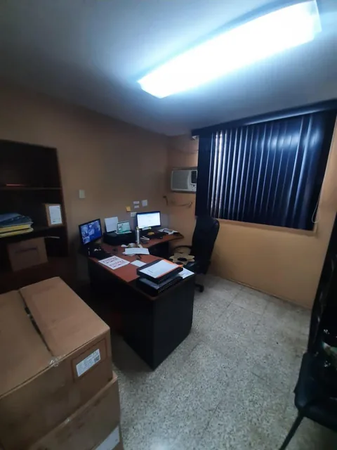 Av Victor Emilio Estrada Se Alquila o Vende Casa Comercial 734 m² Terreno, Guayas — imagen 2