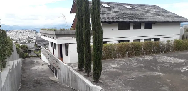 Re/max Futuro Vende Hermosa y Funcional Casa de 813 m², 1029 m² Terreno Pinar Alto — imagen 4