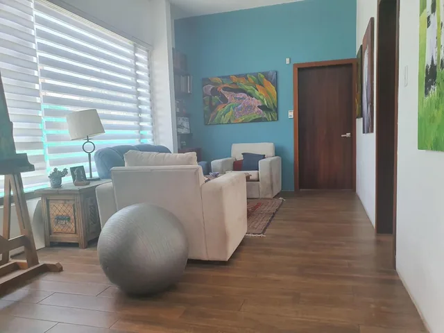 Casa en Una Sola Planta en Venta Tumbaco 245 m² Construcción y 300 m² Jardín — imagen 5