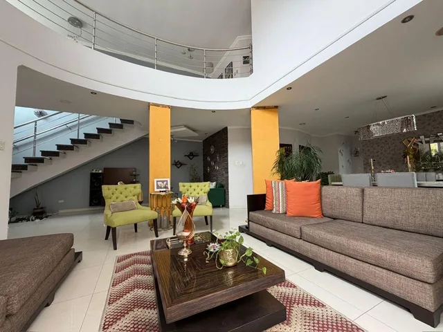 En Venta Casa de 2 Pisos en Urb. Portofino, Via a La Costa L. Torres, Guayas — imagen 4