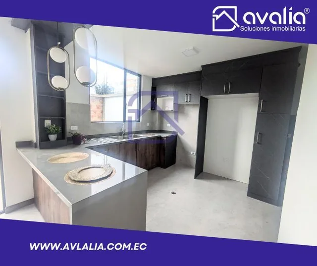 Casa en Venta en Riobamba, Sector Ciudad Balboa, Los Prematuros, Chimborazo — imagen 2