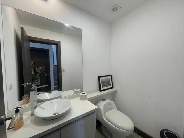 Casa de Venta, Tumbaco, Dentro de Conjunto — imagen 5