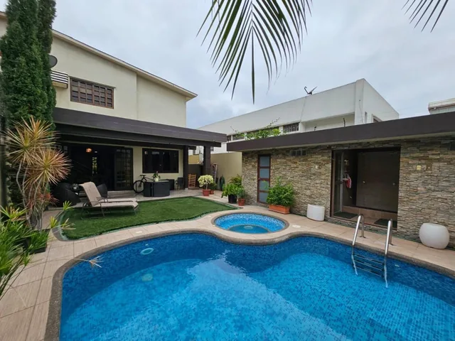 En Venta Casa en La Urbanizacion Los Olivos 2 - Los Ceibos, Guayas — imagen 4
