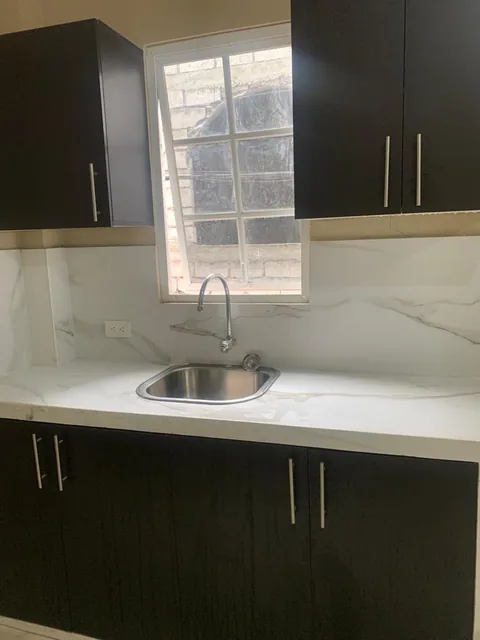 Casa Rentera Esquinera Sauces 6, Guayas — imagen 5