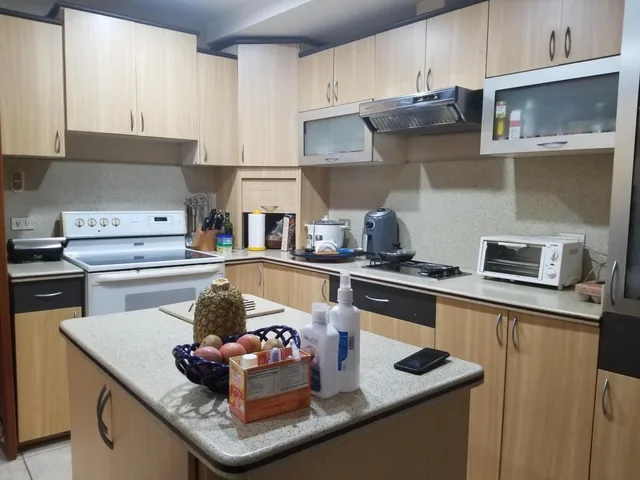 Se Vende Linda Casa Puerto Azul Incluye Suite y Departamento, Guayas — imagen 4