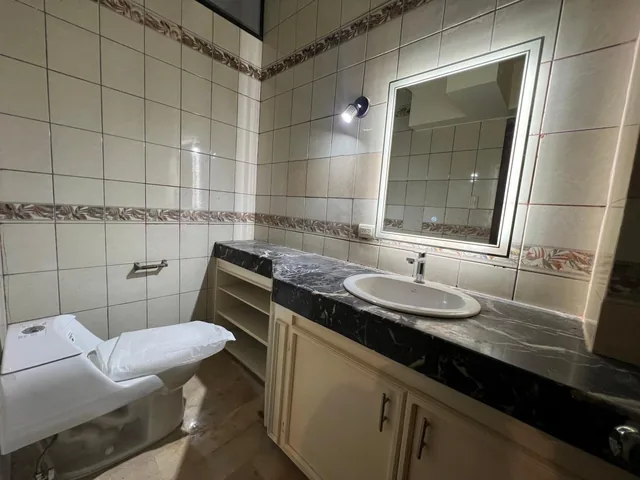 Venta Casa en Kennedy Norte (Uso de Suelo Comercial) Ideal Oficinas, Consultorios, Centros Capacitacion, Guayas — imagen 3