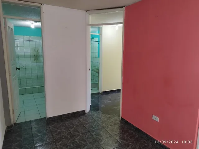 Vendo Casa Rentera de 470 m con 5 Departamentos en Ponceano Quito — imagen 2