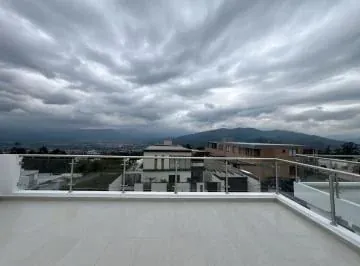Hermosa Casa de Venta en Yanazarapata Cumbayá! Vista! a Estrenar! — imagen 3