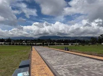 Puembo Espectacular Terreno Urbanización Privada — imagen 4