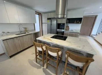 Puembo 247.75 m² en Venta Casa Esquinera Dos Plantas con Jardin y Pergola — imagen 3