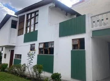 Casa 4 Hab. con Balcon 2 Terrazas 229 m² Independiente Dentro de Urb. Cerca Al Parque Bicentenario — imagen 5