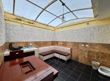 Venta Amplia Casa con 2 Balcones Sector Conocoto — imagen 3