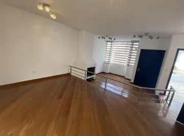 Casa en Venta 3 Dorm. Mas Servicio Santa Lucía Alta — imagen 5