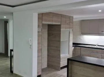 Venta Casa Moderna y Comoda Frente Al Colegio Americano — imagen 2