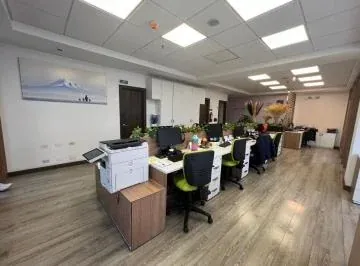 Sector La Carolina, en Venta Oficina Esquinera 117 m², Edificio Corporativo (Mv) — imagen 5