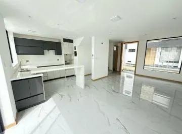 Veta Casas en Sangolquí Valle de Los Chillos 3 Dorm. — imagen 5