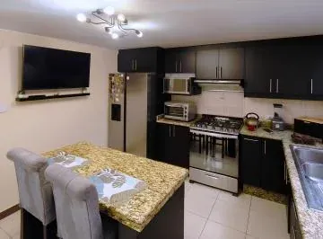Casa de 279 m² en Conjunto Exclusivo de Solo 4 Viviendas con Jardín Privado y Bbq | La Armenia 1 — imagen 3