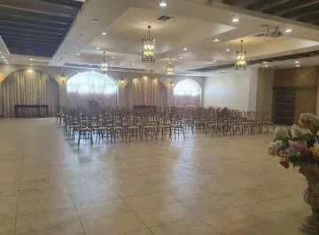 En Venta Local Comercial en Vía a La Costa (Edificio Plaza Colonia), Guayas — imagen 5