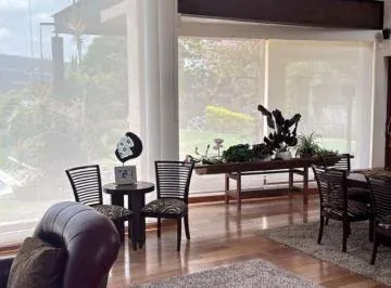 Venta de Casa Independiente en Cumbaya Sector Urb Meneses Pallares — imagen 2