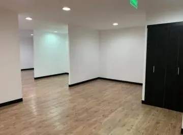 Venta Oficina Centro Norte de Quito — imagen 5