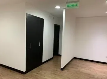Venta Oficina Centro Norte de Quito — imagen 3