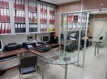 Oficina Amoblada de Venta en El Edificio Trade Building, 1 Parqueo. Guayas — imagen 5
