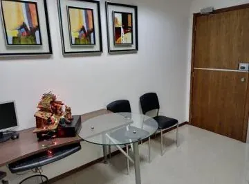 Oficina Amoblada de Venta en El Edificio Trade Building, 1 Parqueo. Guayas — imagen 3