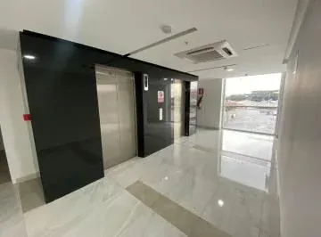 Se Vende Oficinas de Estreno en La Av de Las Amércias - Norte de Guayaquil, Guayas — imagen 2