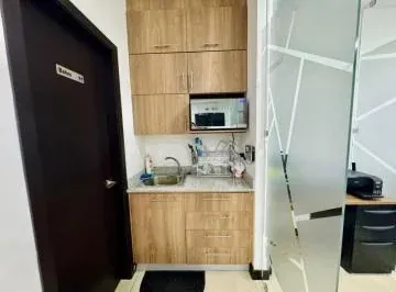 Amplia Oficina en Venta — imagen 4