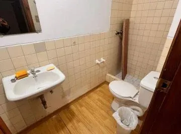 Venta Oficinas o Local Comercial Funcional Para Negocio Sc Quito Tenis Bajo — imagen 3