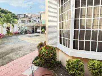 Vendo Casa con Uso de Suelo Comercial Zona Ceibos, Guayas — imagen 5