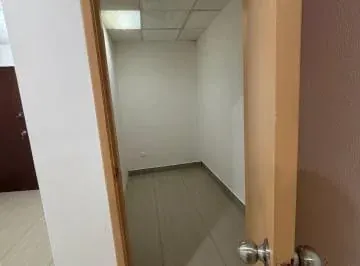 Vendo. Oficina 58 m² en Edificio World Trade Center con Divisiones, Guayas — imagen 5
