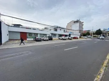 Venta Local Comercial Norte de Quito Av Shyris — imagen 4