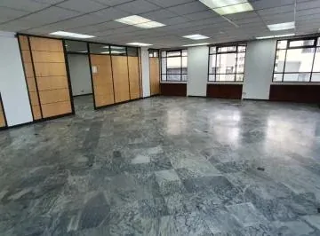 Se Vende Oficina en La Av 6 de Diciembre y Whymper. Provincia de Pichincha — imagen 4