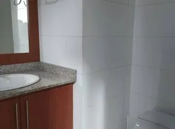 Oficina de 91 m², 2 Parqueaderos, Bodega y Balcon. Provincia de Pichincha — imagen 5