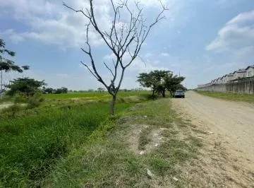 Vendo Una Oportunidad de Desarrollo en un Terreno Urbano Comercial, Al Pie de La Autopista a Salitre, Guayas — imagen 3