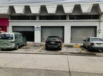 Local Comercial No. 2 de 271,10 m² de Construccion y 3 Parqueros Frontales, Guayas — imagen 3