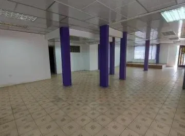 Propiedad Comercial Esquinera con Buena Visibilidad en Calle de Alto Tránsito, Guayas — imagen 3
