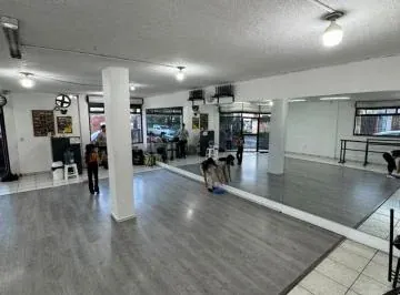 De Oportunidad, Venta de Local Comercial Ubicado en La Prensa — imagen 3