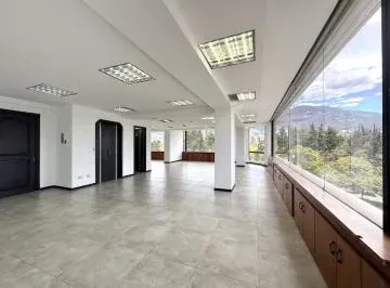 Oficina de Venta Frente Al Parque La Carolina Quito — imagen 2