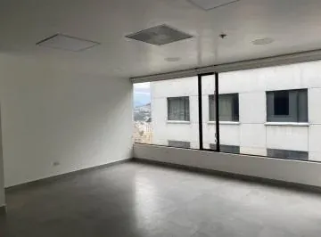 Venta Oficinas Centro Norte Sector 12 de Octubre — imagen 4