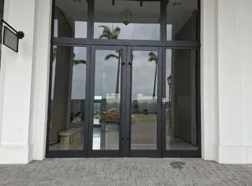 Oficina Comercial de 51 m² Murano Plaza en Venta en Samborondón, Guayas — imagen 3